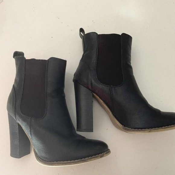 Sportsgirl | Shoes | Sportsgirl Slip On 